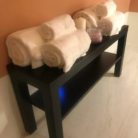 לינה וארוחת בוקר Tresette Toledo נאפולי