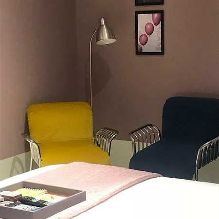 Tresette Toledo לינה וארוחת בוקר נאפולי