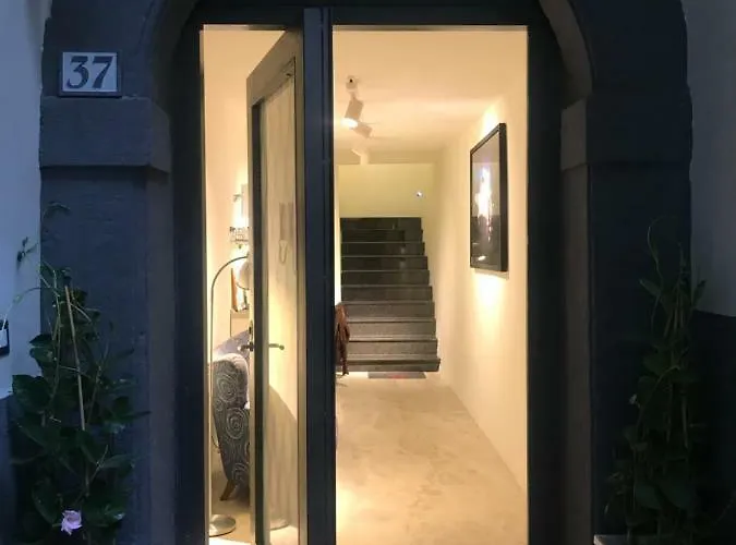 לינה וארוחת בוקר Tresette Toledo 3*